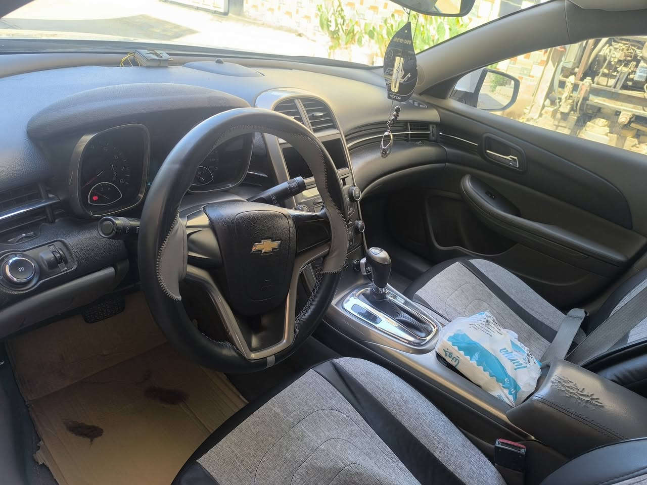 السلام عليكم ماليبو موديل 13 خليجه بيها صفحه مكينه 2400 رقم سليمانيه تبريد ثلج مكينه كير كهربائيات كلها جاهزه مراوس ويا امبالا تكسي استفسار ***********
