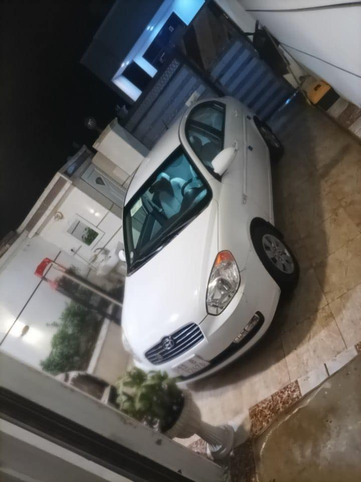 حبايب اكسنت 2009خليجي ١٤٠٠كير  شواصي مكينه بيها خيط تبخير بيها ملاحضات بسيطه خاليه من التبديل والصبغ مثل ماموضح بالسونار السعر٨٨مكاني بغداد الدوره هذا رقمي ‭٠٧٧١ ٧٧٠ ٤٦٣٤‬
