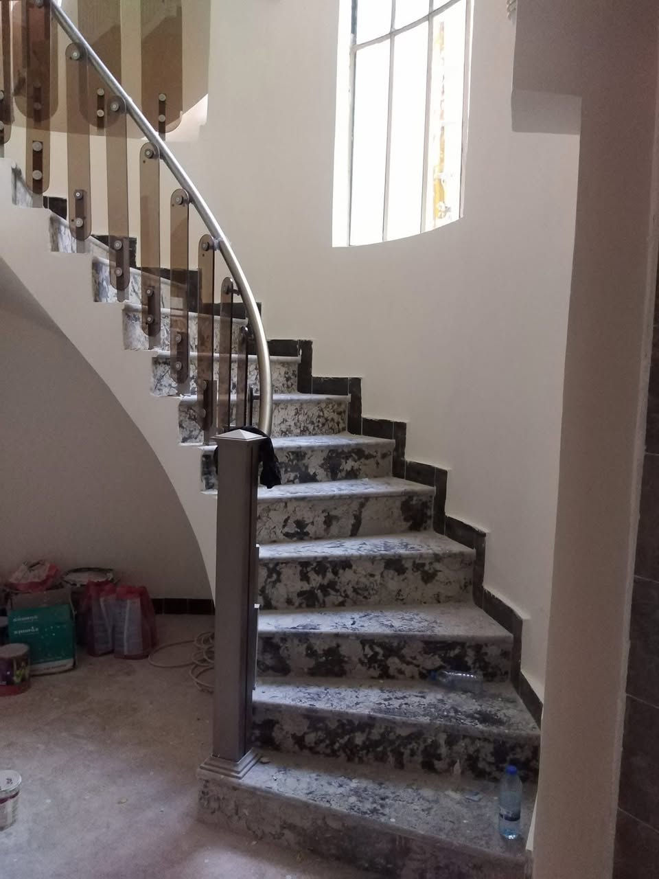 سلام عليكم خلفه متفرغ للستفسار اتصل ***********مكاني شهداء البياع
