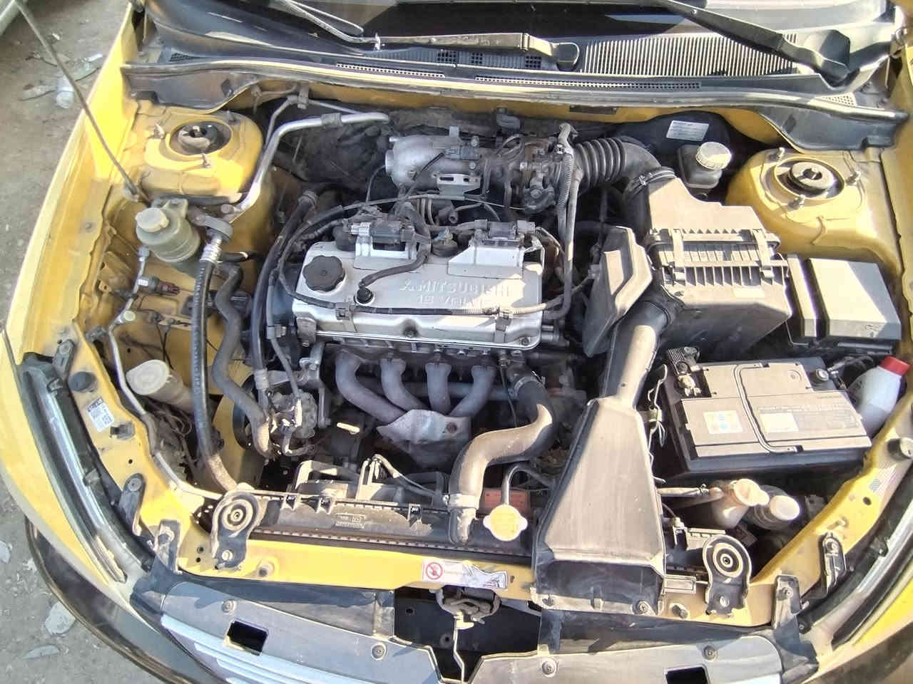 سلام عليكم لانسر للبيع موديل ٢٠١٠ رقم كربلاء مشروع وطني  سيارة بدون حادث  مكفولة محرك ٢٠٠٠ كل السيارة شغالة بدون اي نقص تخم تاير جديد العنوان الدورة شارع ١٢٠ للاستفسار على الرقم ***********
السعر ٨٠ وبيه مجال السنوية بأ سمي  مجددة ٢٠٢٨
