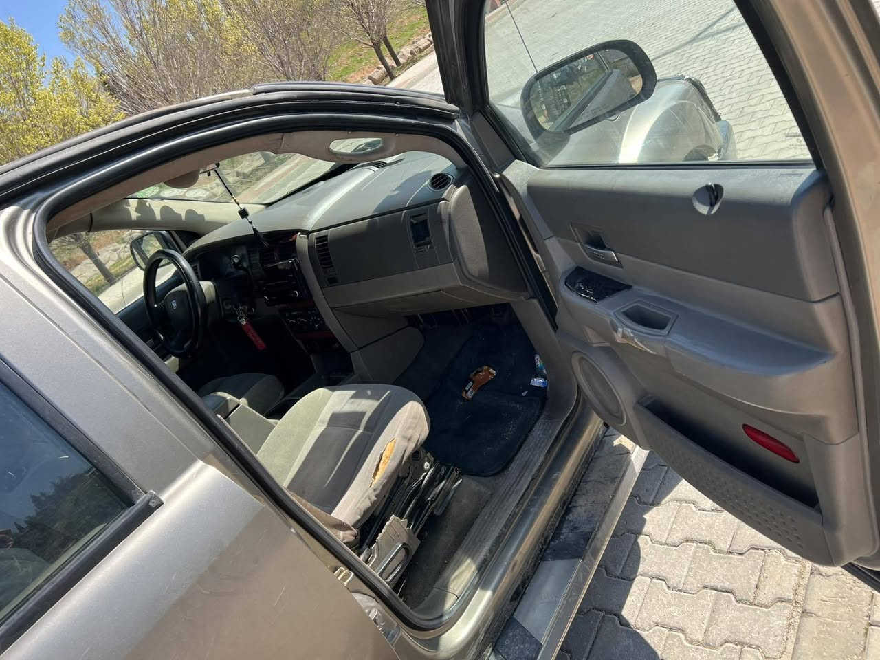 Dog dorango 2007 v8
بى بوياخ  بى ره قم جوان و جاهيز
٤ تايو ويلي لوك لوك له زيره
٣ ريز كوشن  ***********
سعري ٣٩ السليمانية, العراق
