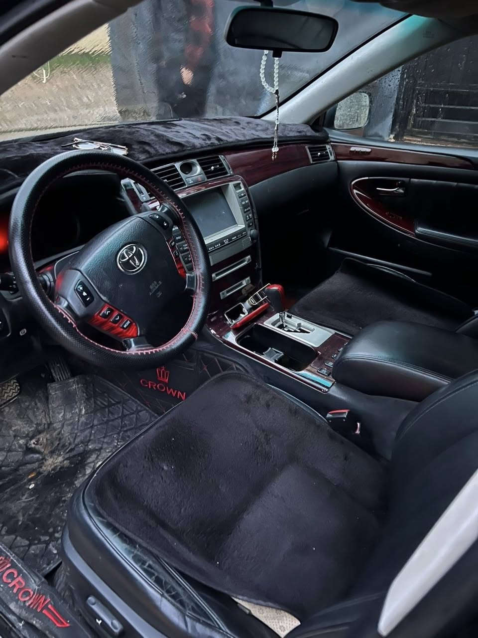 سڵاو لەهەمو هاوڕێیان
سەرەتا بەناوی خوا ماشەڵا لەماڵی هەمو لایەک ئەم گوڵە بۆفرۆشتن  ماشەڵا نمونەی هەمو عێراق بیلاد جیمەن تۆی  قەترە بۆیاخی نیە شوێن موسەکانی نەبێ  سەیارەکە فولە فول فولە هەرجی تۆمواسەفات بڵەی تیایەتی  ٥دوگمەیە سڵایتە ڕادارە  چڵدە هیتەرە  ئێتر فولە 
دارو بەردی بەشەرت   دەعامی بۆدەعامی بەشەرت 
نرخ٧٠کەڵا کەمێک معامەلە  
شوێن تاسڵوجە سلێمانی 
***********
