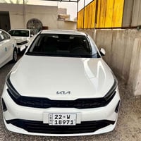 للبيع كيا 3 موديل 25 رقم اربيل زيرو ماشيه  3000 كفاله عامه من الشخط فو...