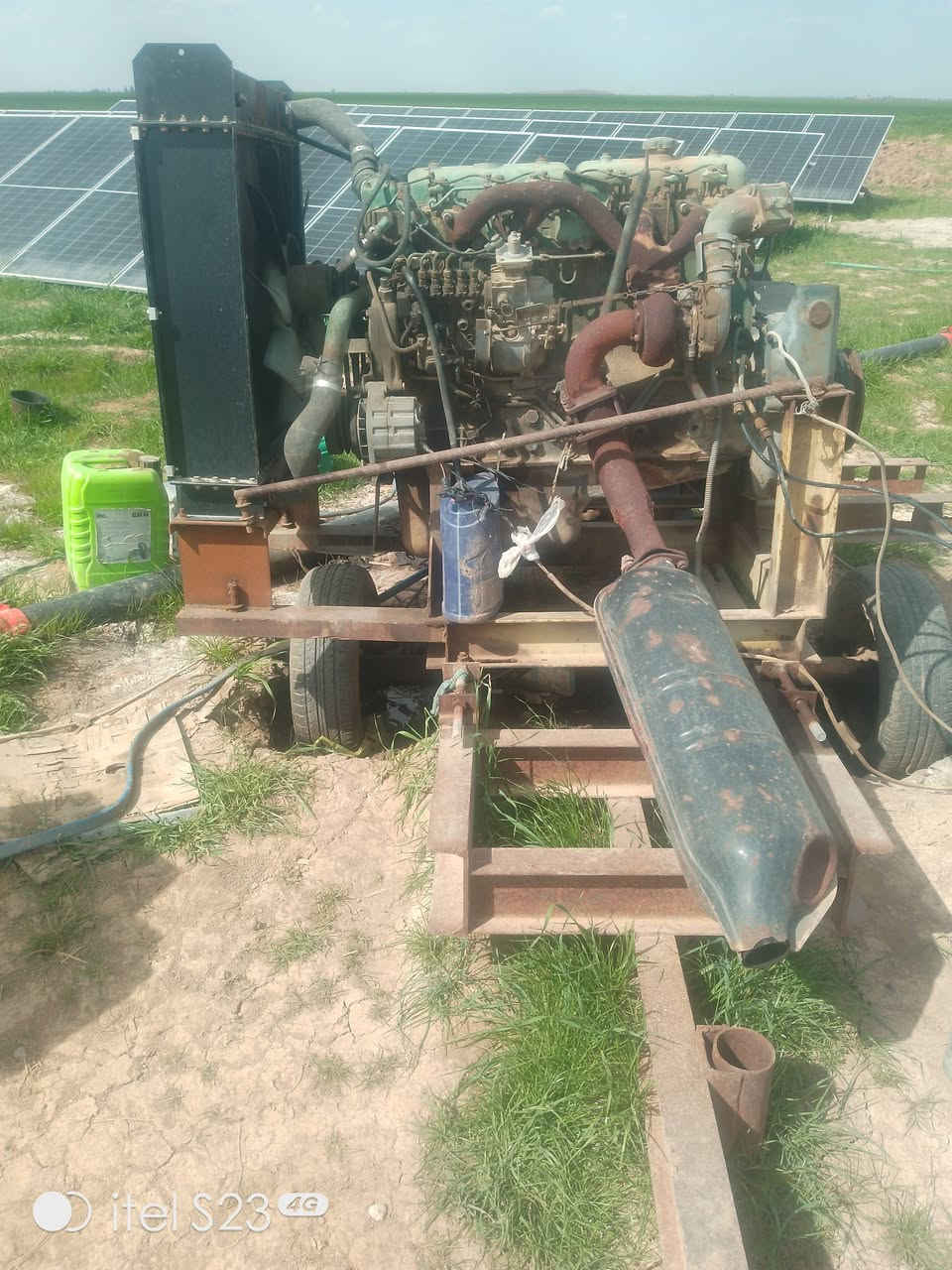 سلام عليكم محرك للبيع فالفو نذيث شرط مابيه اي عيب مال جناي  شغل قطاس ابو 40 سعر على  ***********
