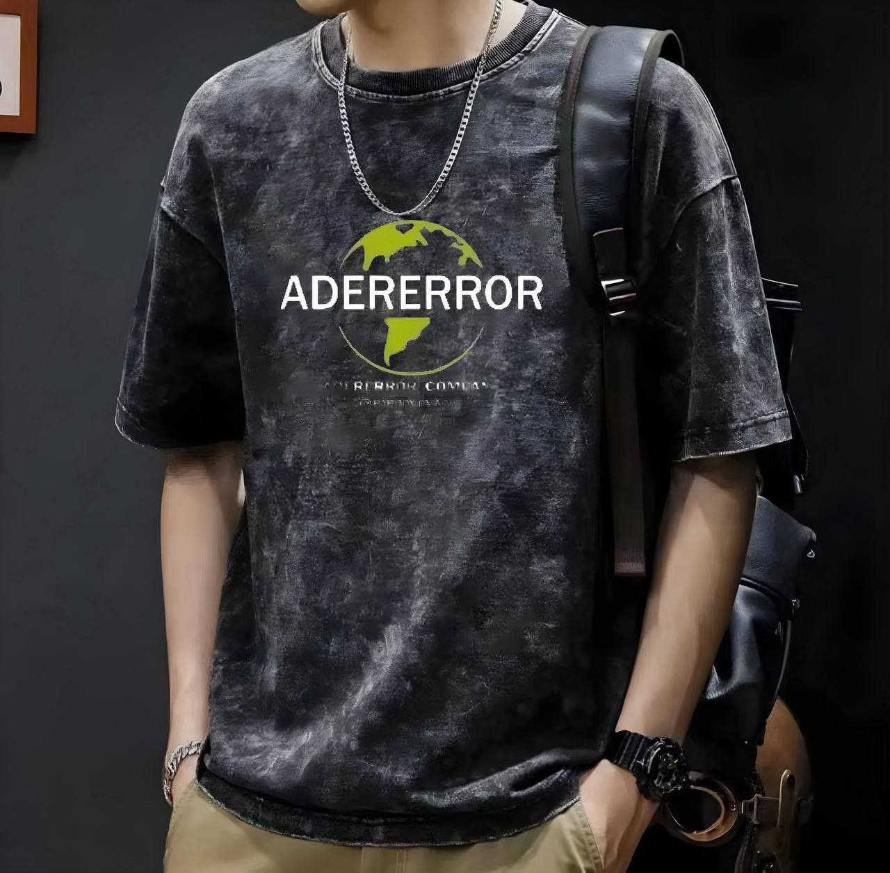 الجودة عنواننا 🇮🇶🇮🇶✌️
أجمل الموديلات لسنه2026🌞

توفر تيشيرت حجري مغسول مكفول شرط الفحص 😍✔️

تيشيرت حجري مغسول ماستر كوالتي عالي جدآآ خامة القماش فانيلة قطن ممتاز كوري 🇰🇷🇰🇷🇰🇷 الأصلي من أفضل أنواع الخامات والقماش درجة أولى 💯💯

القياسات : M.L.XL.2XL.3XL قالب هاف ✔️

السعر : 20 الف 
🚘 يوجد خدمة توصيل لجميع محافظات العراق ٤ الاف 🚘


**إذا كنت صاحب هذا الإعلان وتريد حذفه لأي سبب، رجاءا أرسل رسالة إلى الدعم الفني**