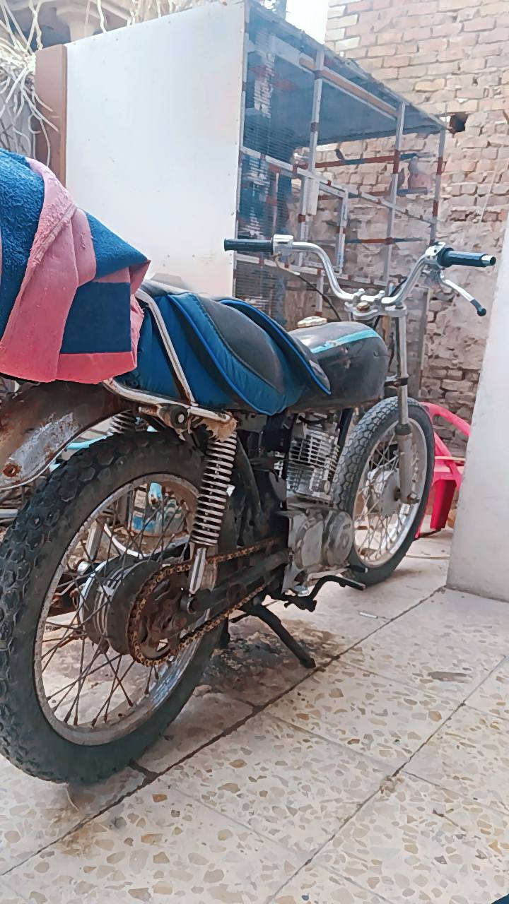 دراجة للبيع قفل 250 محرك نامة موديل2016 المحرك مكفول من كلشي شرط من اول هندر دراجة فقط نقصهة شغلات بسيطة كدامك دراجة واضحة مكاني بغداد الشعلة


**إذا كنت صاحب هذا الإعلان وتريد حذفه لأي سبب، رجاءا أرسل رسالة إلى الدعم الفني**