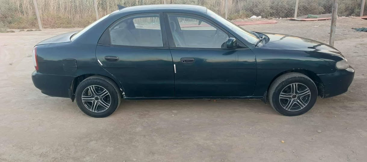 دايو نوبرا
رقم جديد سنوية لل 30 هزه جديده السيارة احلا من الصور السعر 35 مكاني بابل باسمي السيارة 
***********
