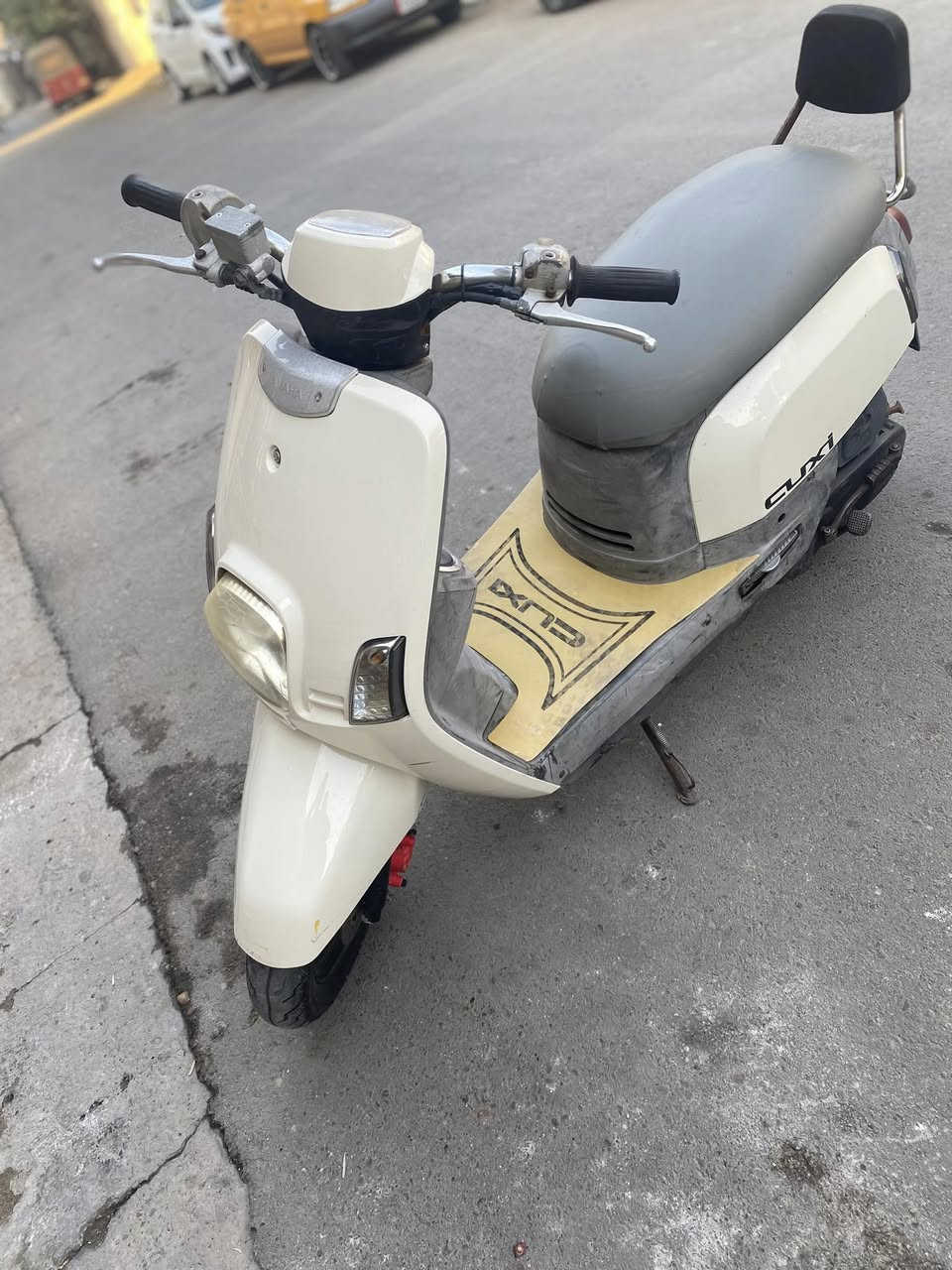 للبيع
الرقم***********
