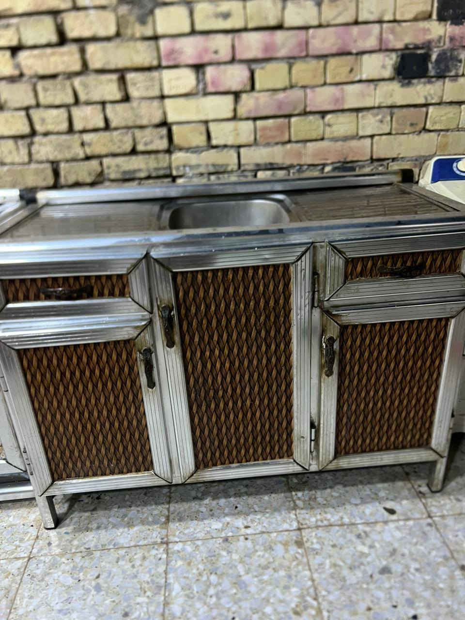 السلام عليكم غراض بيت لبيع كلمن وسعرة


**إذا كنت صاحب هذا الإعلان وتريد حذفه لأي سبب، رجاءا أرسل رسالة إلى الدعم الفني**