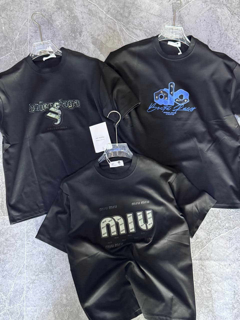 بدي.اسود . فقط.  خامه.   قطن. 
قياس.  M.   L.   Xl.   Xxl.   Xxxl

عنوان.  المسيب.  سده الهنديه
تقاطع. الفراشه.
مجاور ميثم الكدساوي للمواد الاحتياطيه 
طابق.الارضي.  محلات العائلة الرياضية
    اهلا وسهلا بكم👋👋👋👋❤️

                              
رابط. تلكرام.   
https://t.me/+mFPf3RcCPSIwZTdi
     
                                        للحجز مراسلة الصفحة.

 🥇🏆

وات ساب.   ***********.    ياسر. السيد. 
وات ساب.  ***********. علي. ورد
