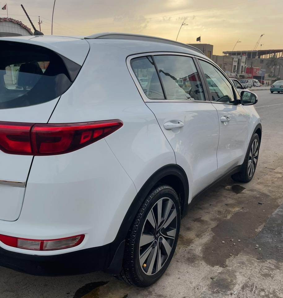 كية سبورتج خليجي محرك الفين دوش مكفولة كفالة عامة بس رصعتين بل باب كلش خفاف سيارة خير من الله كشنات جلد بصمة ترحيب اشاير ومرايات مكاني زيونة قرب دار الزياء رقمي (***********) واتسام ورصيد متواجد سعر 187 وبيهة مجال
