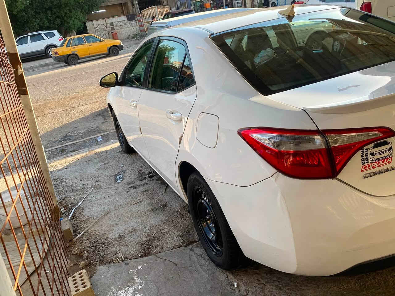 سلام عليكم كورلا موديل ٢٠١٦ وارد امريكي تبريد تدفةكير محرك مكفول اس  شفتات بل ستيرن تحكم بل ستيرن جهتين داخل اسود جلد ومخمل مكان سياره بغداد شارع فلسطين سعر ١٢٧وبيهة مجال رقم لهاتف *********** ماشية ١١٨ الف
