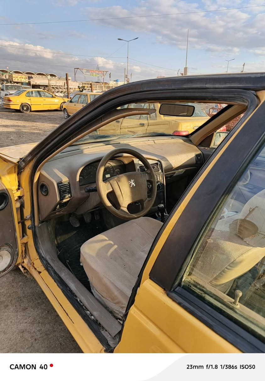 السلام عليكم بيجو أكد موديل 2016 السعر 27 رقم ***********
