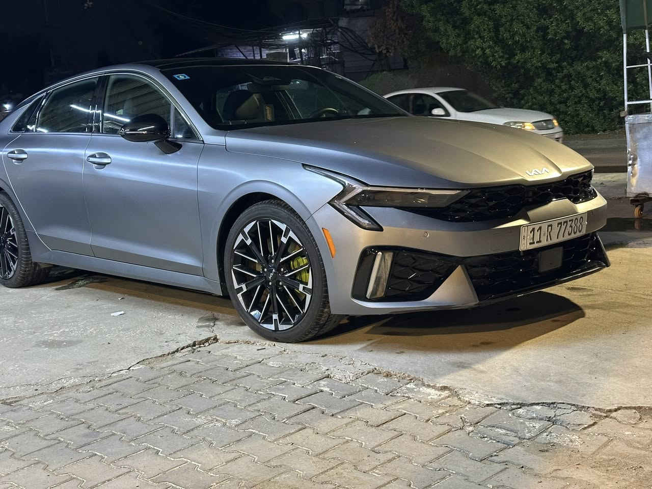 كيا k5 gt
2025

ماشيه ١٠ الف كيلو 
مكينه 2,5 تيربو 

حادث باب خلفي مصلح درجه اولا ودعاميه مبدلهه

الحادث صوره بل منشور

السعر ٢٣٨ مجال بسيط

السياره جديده 

***********
