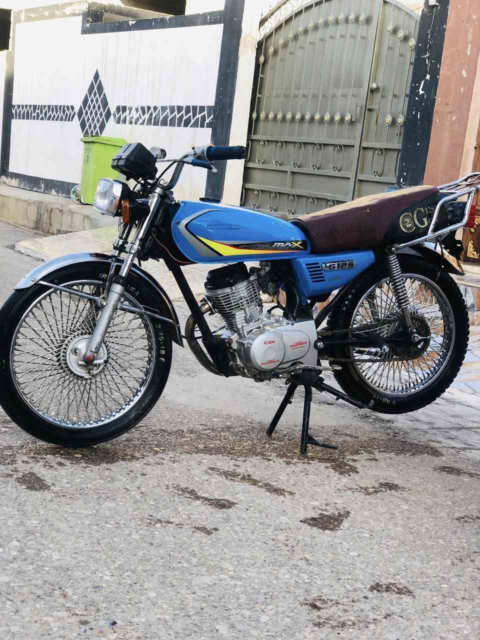 سلام عليكم دراجة لبيع موديل ٢٠ دراجة نضيفة مابي ايعيب ٢٠٠بي مجال كلش قليل ***********
