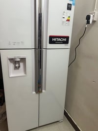 ثلاجة للبيع اخت الجديدة الثلاجة نضيفة علما اني مكلف بلنشر للإستفسار ال...