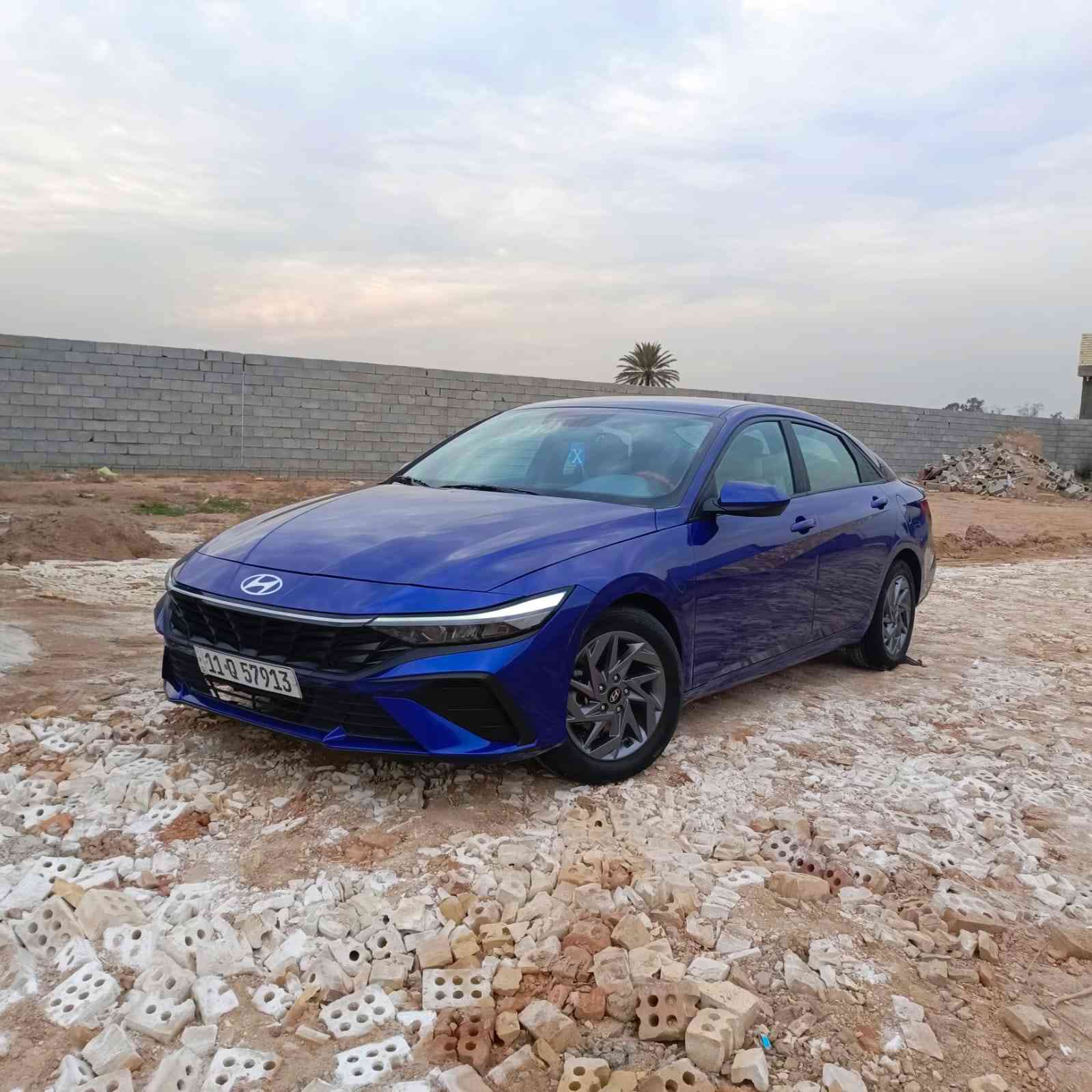 البيع فقط بل اقساط المشتري فقط من سكنة بغداد 

المقدمه 80  ورقه.    القسط الشهري 3 اوراق 

هونداي النترا موديل 2024 وارد أمريكي حادثهه فقط جاملق و بنيد 

باقي السياره كلهه ليبل واحد السياره مكفوله من الضربه و الصبغ و التبديل و الشخط 

حجم المكينه 2000 دوش المرغوب 
.
كير مكينه مكفول صدر أمامي و خلفي جديد تخم تاير جديد تدفئة و تبريد ثلج ماشيه 20 كم 

المواصفات/// تحكم ستيرن جهتين///بصمة تشغيل ///بصمة أبواب 

تشغيل عن بعد/// إشارة ترحيب//// اناره داخليه //

لد نهاري أمامي و خلفي///// نضام توقف ذاتي ////مانع انزلاق 

نضام سبورت ///نضام ايكو ///حساسات خلفيه/////// كامره دواره كروز سرعه ////انضمه قياده/// نقطه عمياء/// رادار امامي و خلفي

 قياده ذاتيه/// شاشه دجتيل 

السياره بسمي رقم بغداد الجديد هزه جديده السنويه ل 2030

تحويل مباشر 

العنوان بغداد الرستميه 

للإستفسار ***********    ////////////***********

كل تفاصيل السياره بل منشور سونار و صور الحادث 

الشراي يتصل و يدلل
