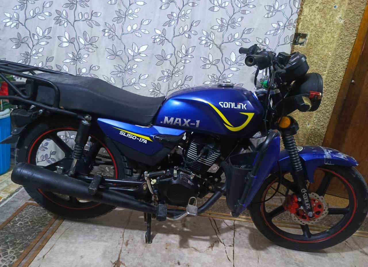 سلام عليكم دراجة شاينك برغي مافتوح بلمكيه موديل 2023
هاي الدراجة نفس شوفت عينك سعر 650بيها مجال الطيبين  المكان حي الراسه العبيدي شارع عشرين الرقم بي وتساب ***********
