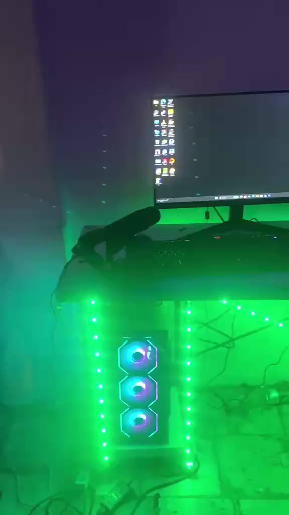 سلام عليكم تجميعه pc للبيع سعره 850وبيه مجال موصفات بلصور كارت الشاشه مالته RX6500XT كل غراضه وياه


**إذا كنت صاحب هذا الإعلان وتريد حذفه لأي سبب، رجاءا أرسل رسالة إلى الدعم الفني**