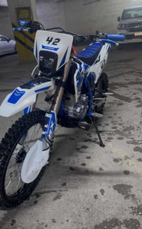 لبيع.    لبيع درجة قفاز لموشراي لا يخابر  السعر 8ورقات قفل  0783973570...