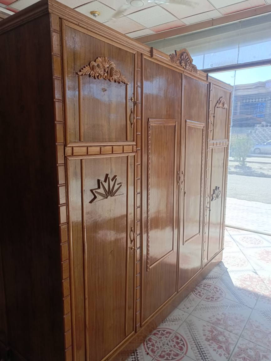 سلام عليكم كنتور ابو الرابعه عراقي مستخدم قليل طابق وربع العنوان ميسان حي العامل قرب صيدليه ومجمع الشاكرين رقم الهاتف *********** بي واتساب عمارة, ميسان
