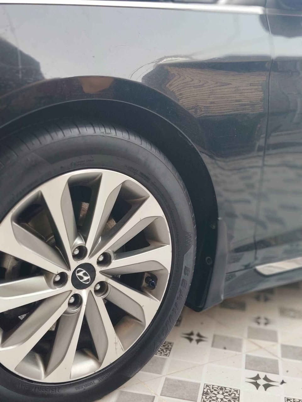 سلام عليكم سوناتا 2016 وارد أمريكي سبورت دبل كزوز مكاني ديوانيه
*********** Singapore
