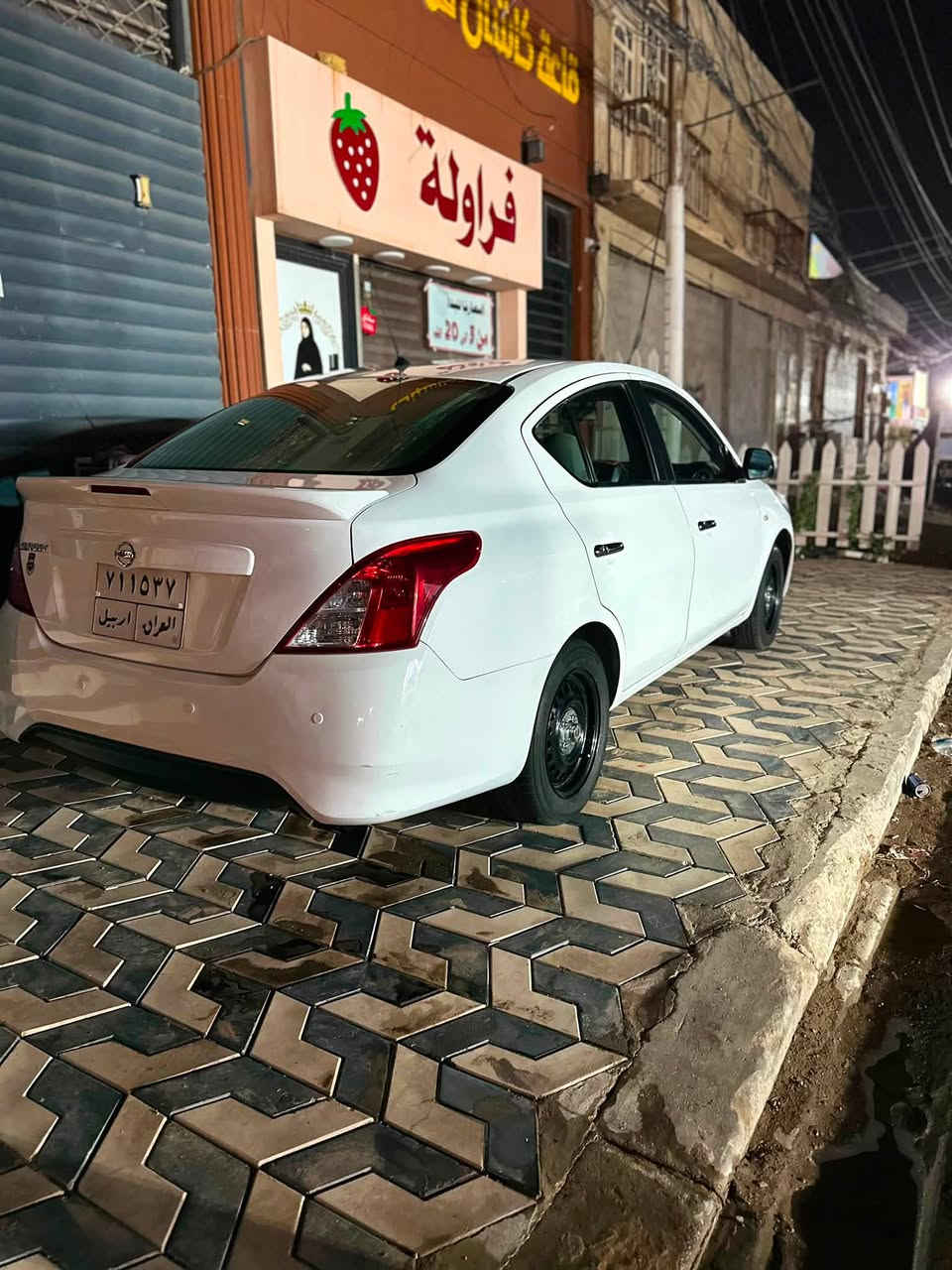 السلام عليكم نيسان هنديه مديل 2022ماشيه 106سياره بيه تلث مكانات بارد بدون معجون ولا صبغ 
سياره مكينه وكير عشرط وتبريد ثلج حداديه حلوه تايرات جدد سياره ماعايزله شي السعر ب 103
اتصال ***********
