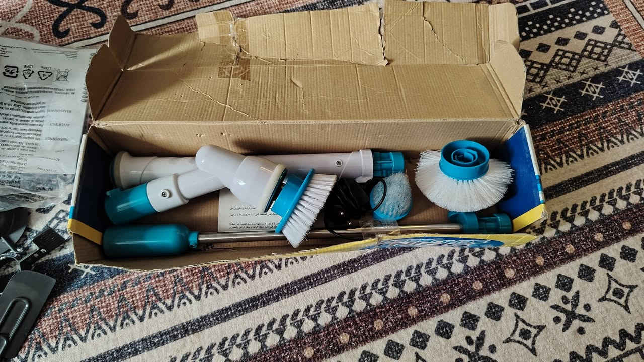 سلام عليكم
اغراض للبيع كلهن شلع قلع ب85 فقط
شغالات ماعدا الخلاط ماطوره محروك


**إذا كنت صاحب هذا الإعلان وتريد حذفه لأي سبب، رجاءا أرسل رسالة إلى الدعم الفني**