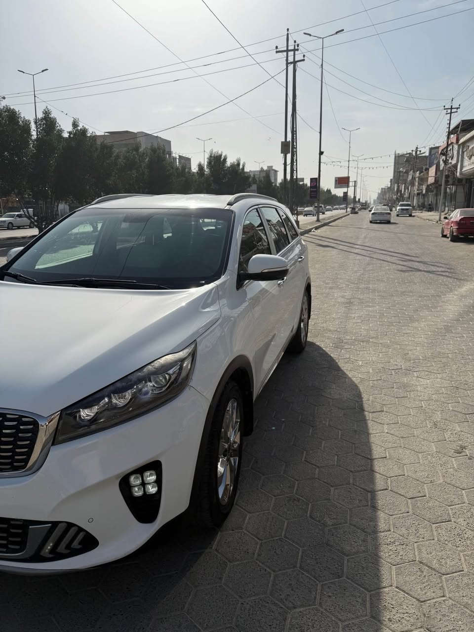 السلام عليكم كيا سرنتو موديل ٢٠١٨ شكل ٢٠ سياره فول مواصفات عده فتحه محرك سته ستندر رقم جديد سنويه تسقط ٢٠٣٠ سياره بيها سونار بيها بس جملغ الامامي بي صبغ ول باقي كفاله سعرها ١٩٩     *********** النجف, العراق
