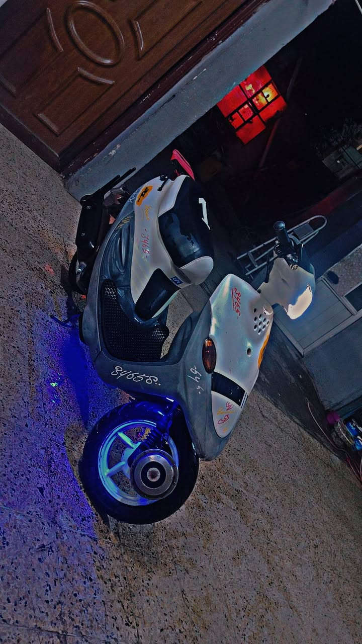 سلام عليكم لل بيع 650قفلو بدون هورات ويله مو ويه موجوده ويلتوو اصليه انطيك هنا شري اتصال مو شري لا تعباني ***********
