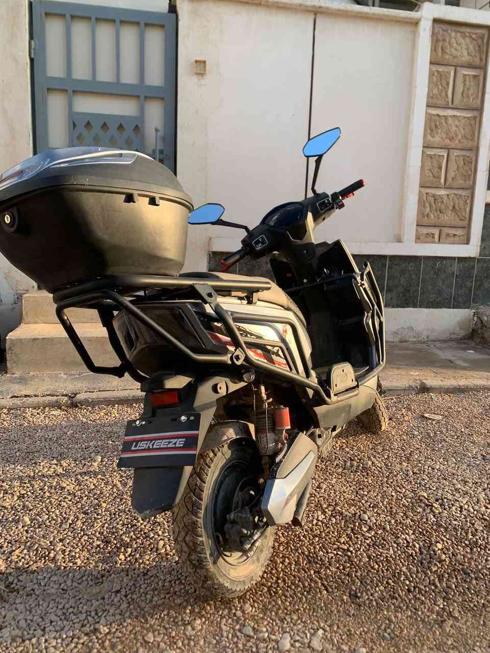 سلام عليكم  دراجه شحن نظيفه خير من الله بطاريات تقره 10 للتواصل عل واتساب والرصيد فقط الرقم:***********
السعر:650 الف
