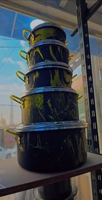 سيت • جدوره • تواصل خاص