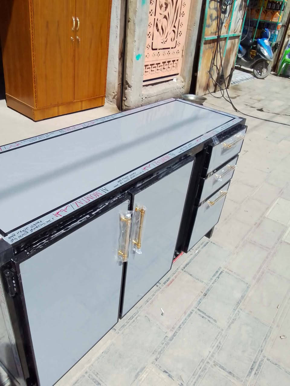 للتواصل ***********
