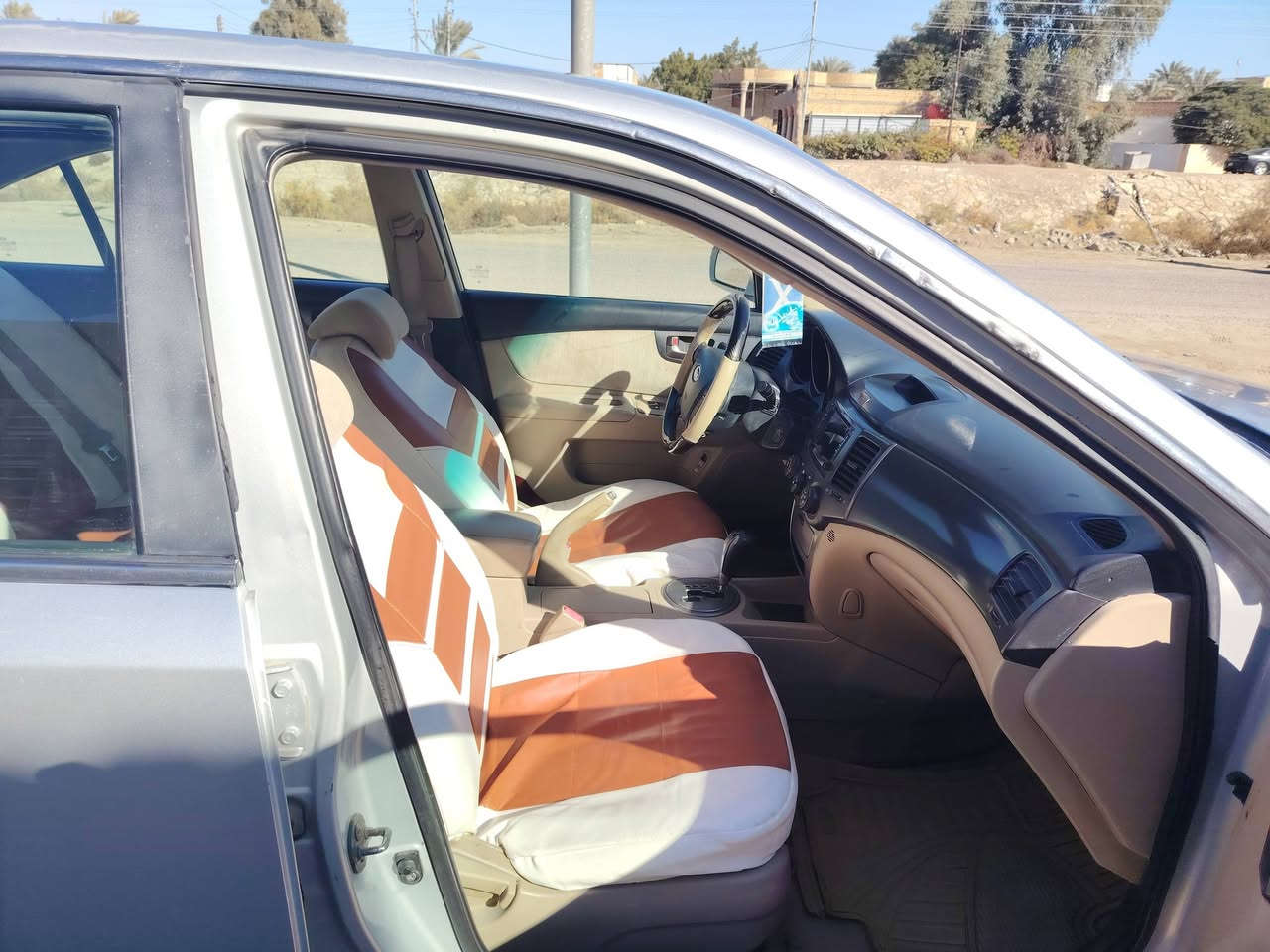 اوبتما للبيع مديد 9خليجيه مكينه 200 مكفوله من تبديل وضربه تبريد تدفئه
كما ن سوك شيوخ 

السعر 98بيه مجال 

رقم ***********
