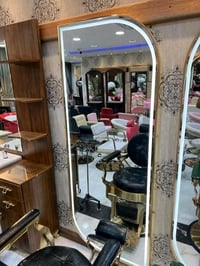 مري حلاقة • توصيل