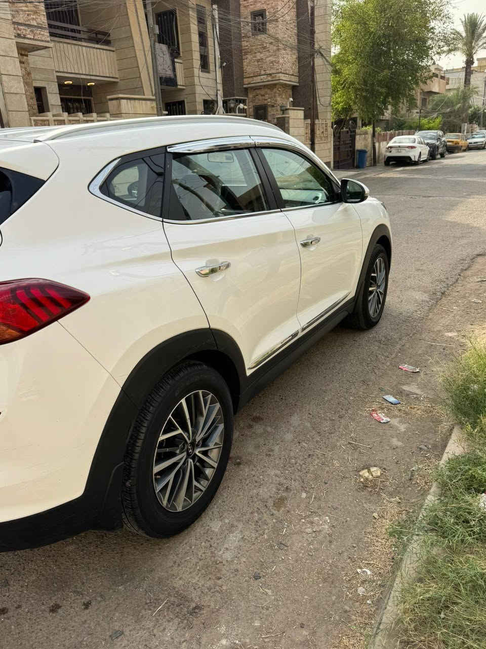 توسان موديل 20 خليجي ماشيه 52 رقم بغداد دولي بسمي مكفوله عدا شبر بارد بالبنيد فول مواصفات عدا البانوراما اتصل على الرقم ***********
