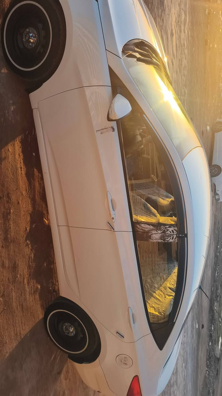 سلام عليكم اكسنت للبيع
موديل ٢٠١٤خليجي 
مكينه ١٦٠٠ لمرقوب سيارة بأسمي
رقم واسط مكاني كوت 
بيهة بس شبر فوك قبق البانزين
تبريد تدفئةشقال 
تخم تاير وباتري ستوني شادهن ودوشمه كشنات
سيارة نضيفه كلش سعر١٠٥وبيهة مجال بسيط
***********
