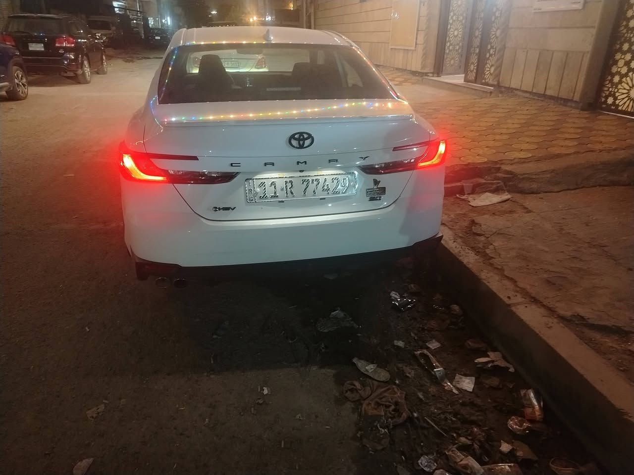 كامري موديل ٢٠٢٥ وارد امريكه البيع ماشيه ١٥٠٠ كيلو متر يعني زيرو sE البيع عارضهه ٢١٠ وبيهه مجال قليل ليحب  ستفسار اكثر غير متواجد عل الفيس  وهاذه رقمي ***********    ***********  السياره بسمي
