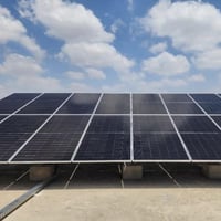 صلاح الدين • كهرباء 24 ساعة • منظومة شمسية