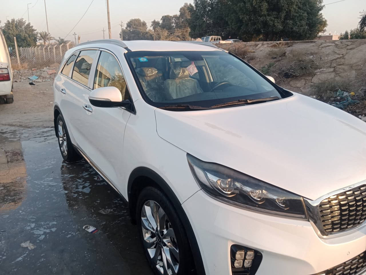 سياره للبيع سورنتو موديل 19 شكل 20 6 سنلدر خليجي رقم واسط تواصل  ***********
