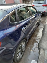 اوبتما 20 امريكي حادث خلفي بجم كبس لونها ازرق نيلي ماشية  45 الف ميل (...