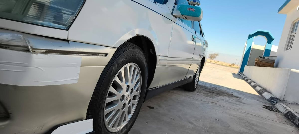 السلام عليكم ملكه للبيع كير محرك ديفور كبير  صدر تايرات تبريد تدفئه مسجل ستيرن كهربائي كهربائيات شلع شغاله مايعوزها كلشي   السعر 35 وبيها مجال للشراي متواجد ع نت وع خط ***********
