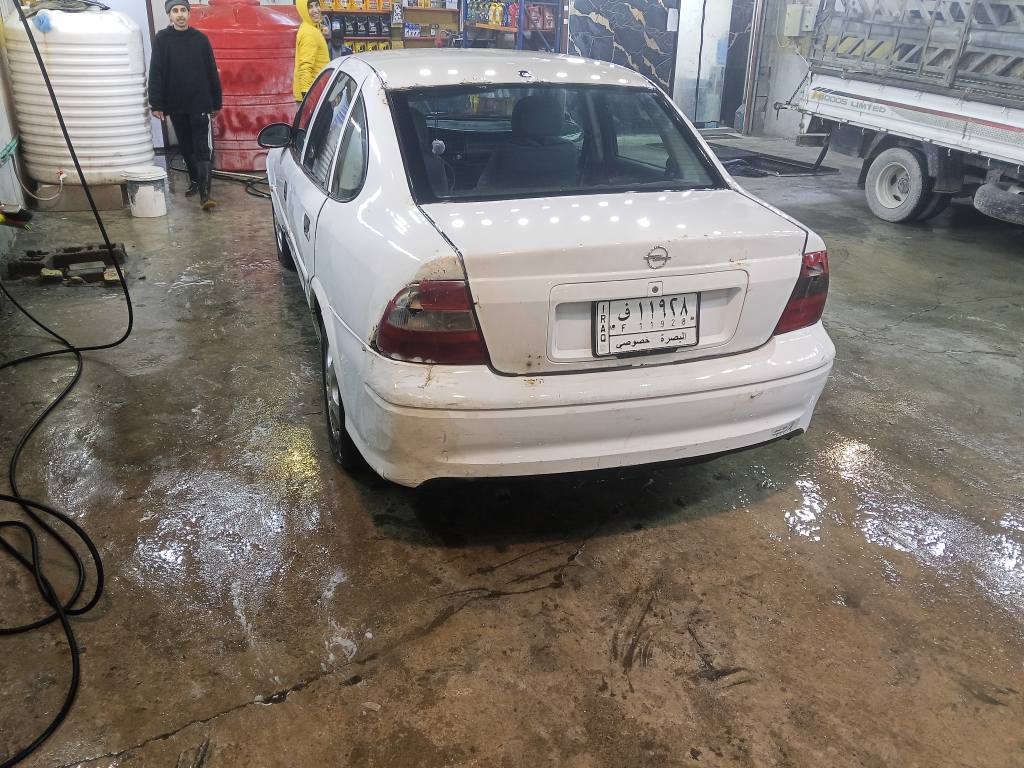 السلام عليكم سياره البيع الموديل 2001 محرك وكير خير من الله تخم تاير جديد كهربائية شقاله حداده حلو بس دبل واكف سياره جاهزه راعيه موجود ويريد تحويل السعر 30 وبيها مجال رقم الهاتف *********** البصرة, العراق
