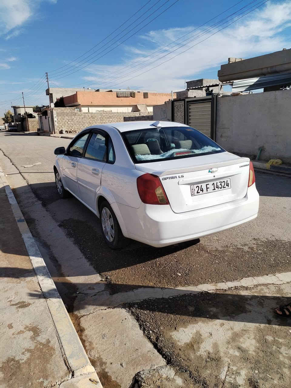 اوبترا 2012 بدون ضرر رقم دهوك جديد سنوية جديد اني الشرعي كوبون بانزين الاكتروني السعر 90$بيها مجال شي قليل شرط التحويل
مكان موصل ناحية زمار ***********
