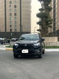av 4  xLe 2024hybrid راف فور xle 2023 هايبرد   الفئه / xle   موديل الس...