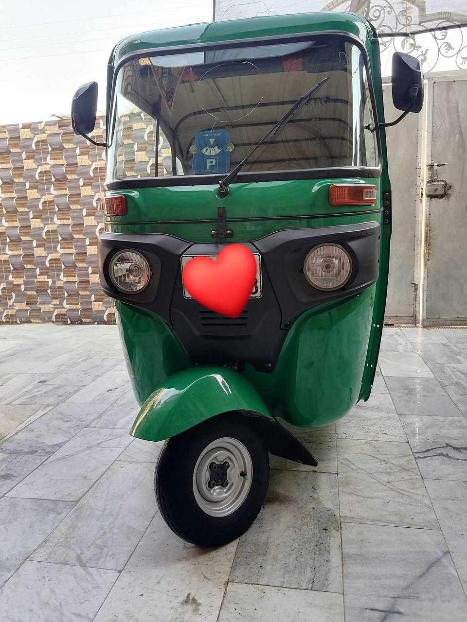 سلام عليكم شباب تكتك لل بيع. مديل ٢٢،كفاله عامه بدي ومكينه تكتك زيرو. مكاني ميسان ابو رمانه رقم وسنويه باقي تفاصيل تصل وتدلل ***********
