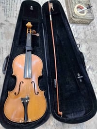 كمان • اصلي • يحتاج تصليح