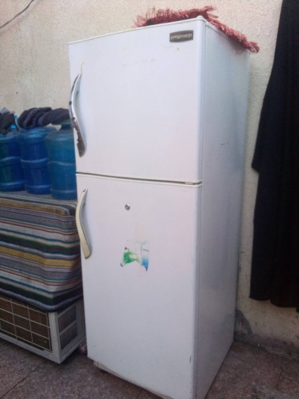 ثلاجه لبيع. اتصال فقط.
***********اتصال فقط.
