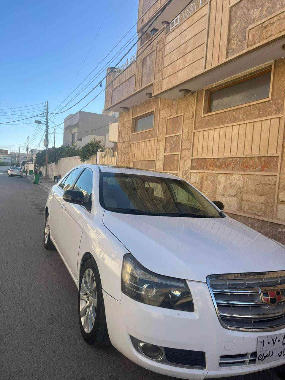 ام كراند 8 موديل2013 كير محرك هه مي بشرط بي صبخ بئ دعم تحويل بشرط 
17$ ورقه غرامه يي سه ر دي ژ سعري هين خار 
سعر 78$ ورقه 
رقم موبايل *********** زاخو
