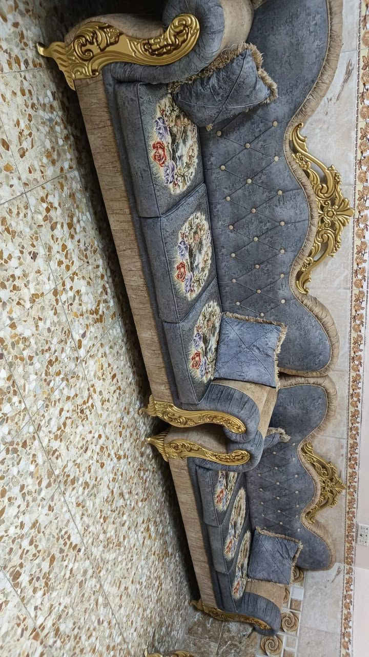 تخم  للبيع
تخم ونص 
التواصل ***********
